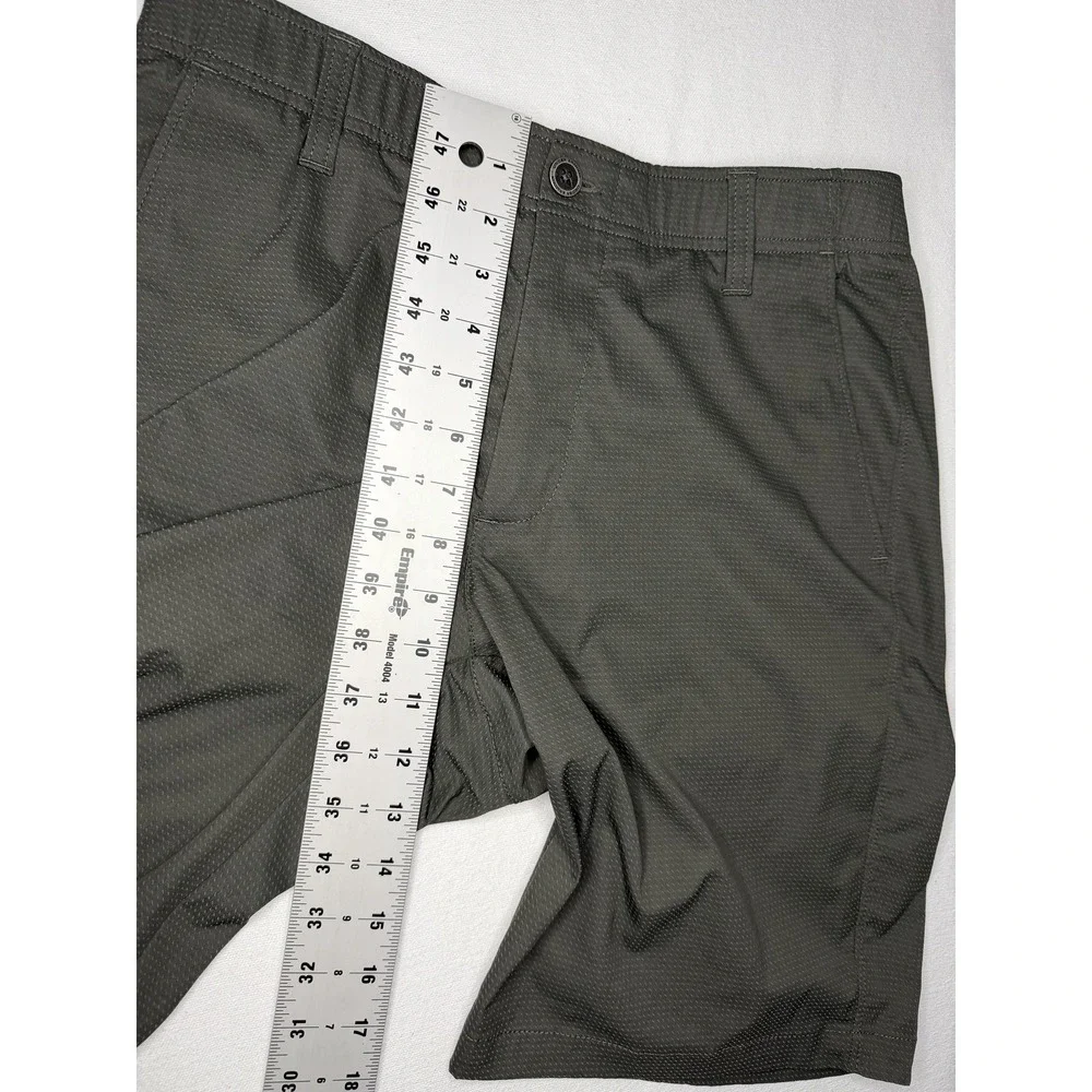 Under Armour Match Play Vented Golf Shorts Mens 32 Green Chino Performance Light